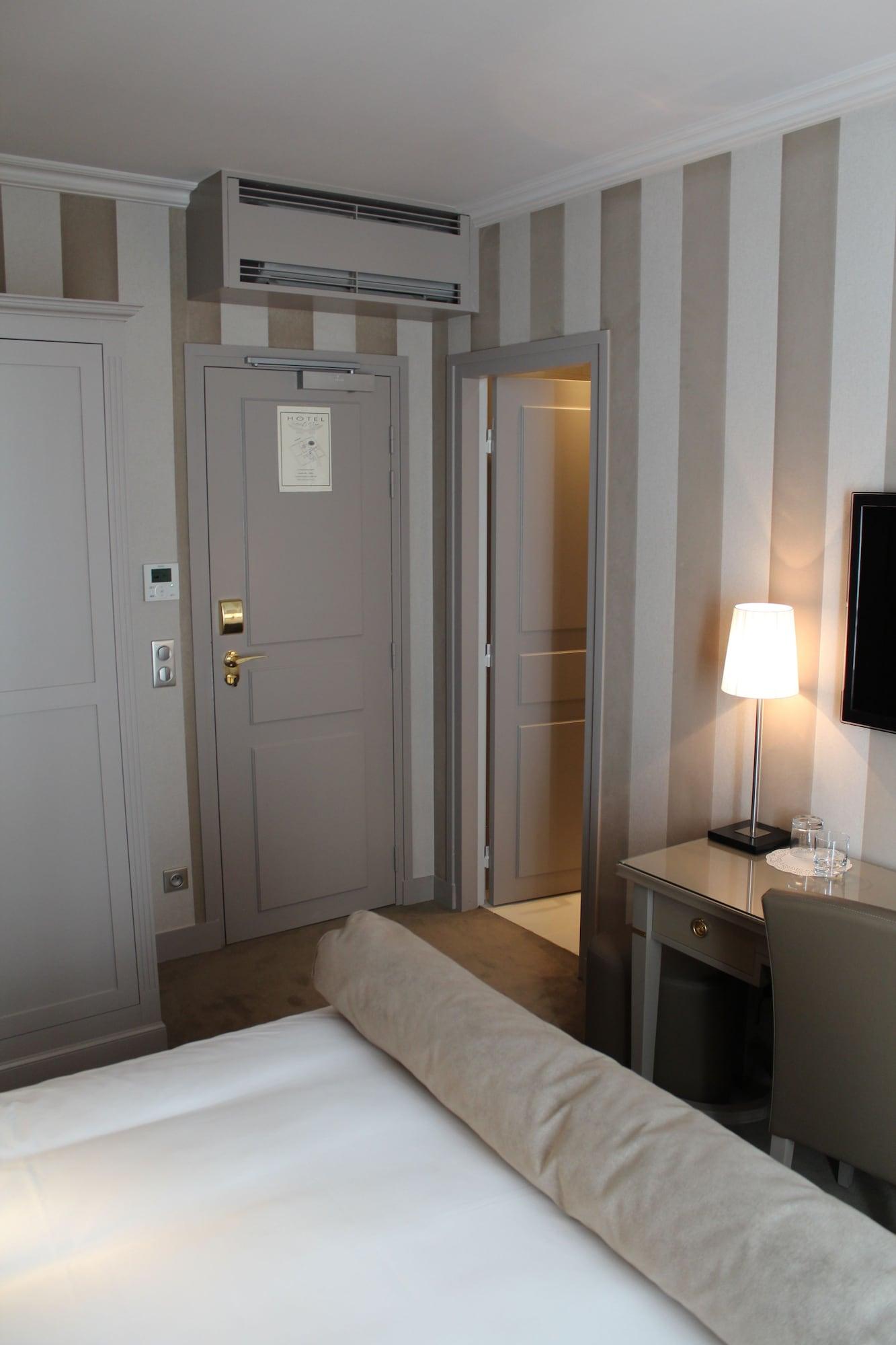 Hotel Saint Cyr Etoile Paris Exterior foto